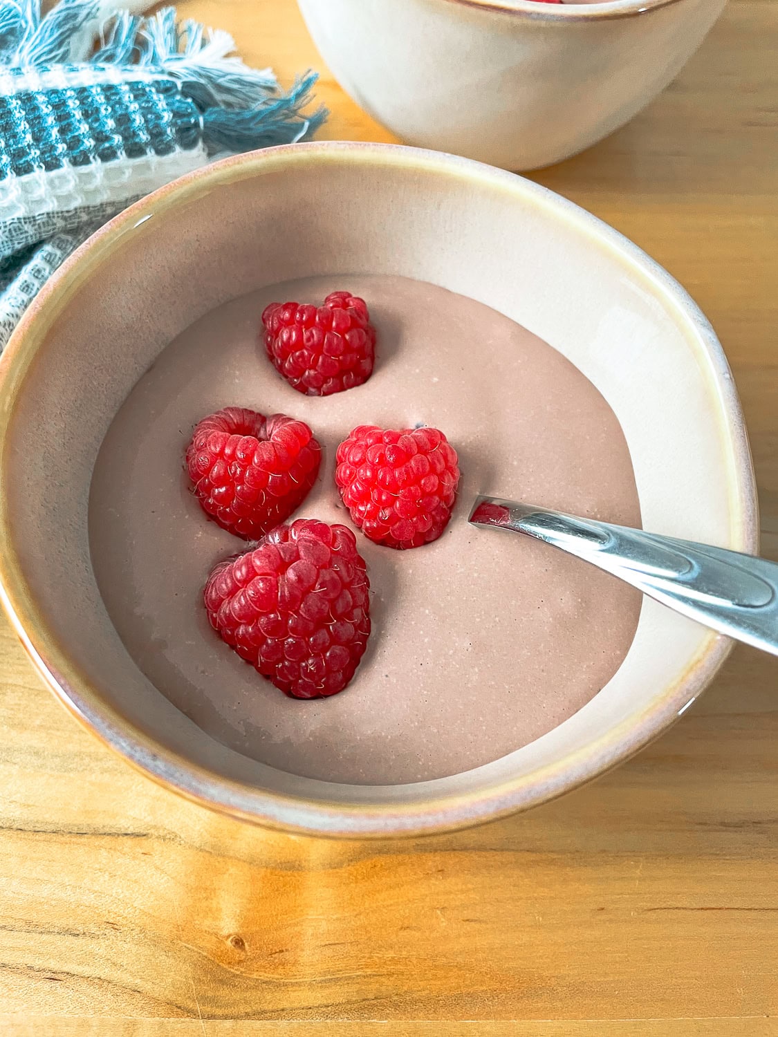 close up photo of the pudding in a bowl 